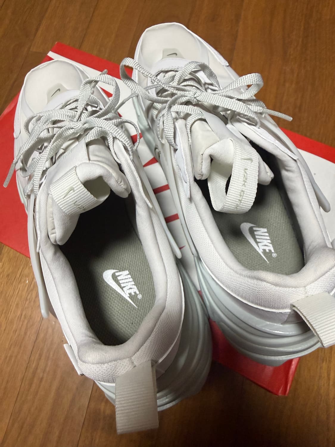 나이키 V2K 런 고어텍스 플래티넘 틴트 (255) 상품이미지6