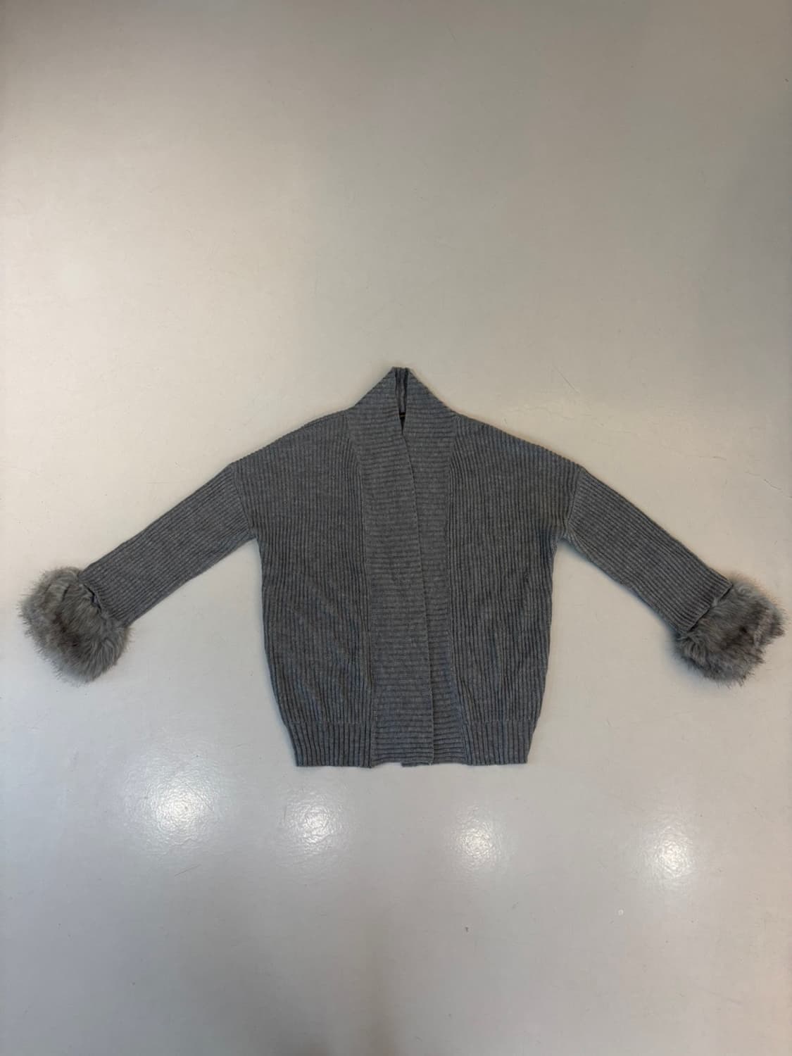 Virgirl Fur Cuffs Knit CD 상품이미지2