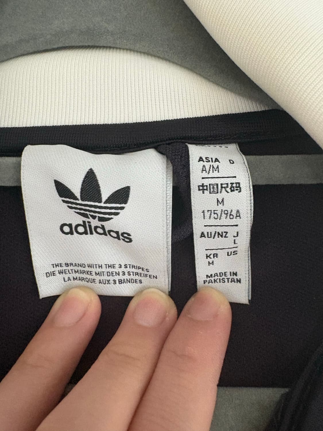 아디다스 트랙탑 네이비 M 상품이미지3