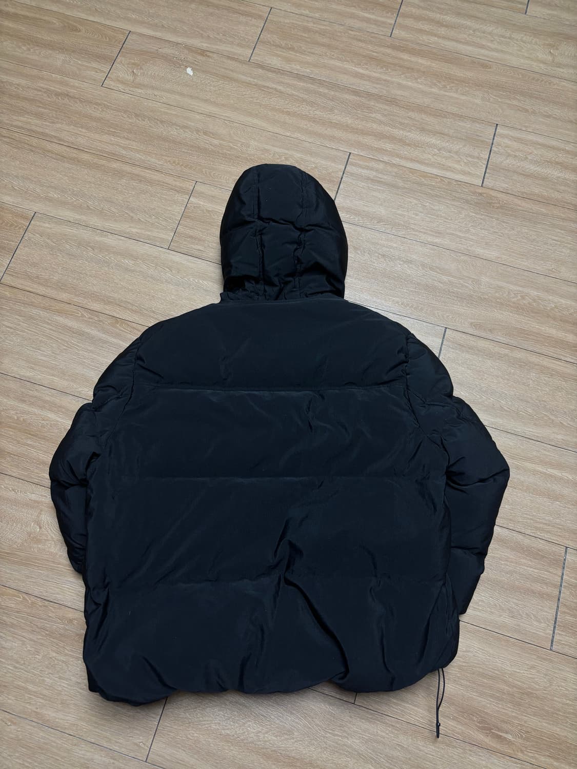 솔리드 옴므 후드 탈부탁 가능 구스패딩 52사이즈 상품이미지5