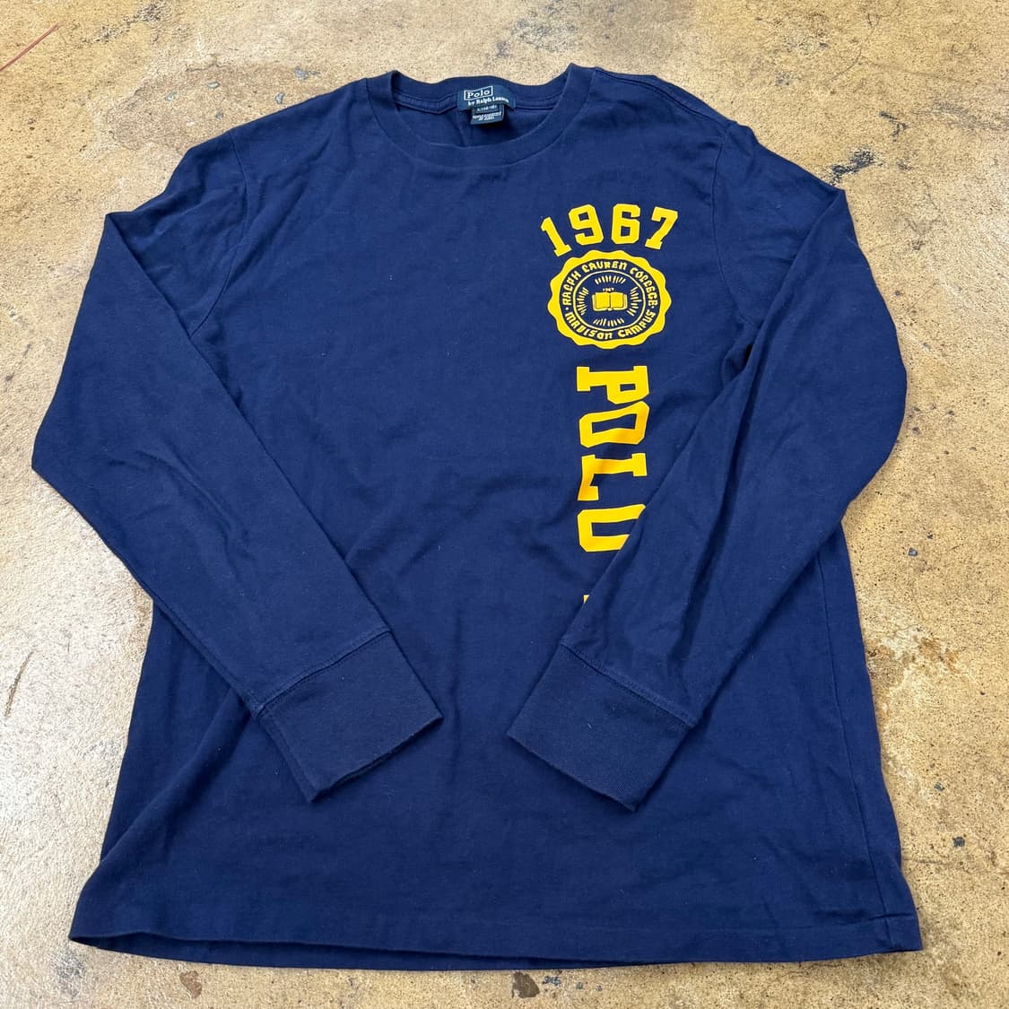 폴로 랄프로렌 네이비 옐로우 레터링 롱슬리브  상품이미지2