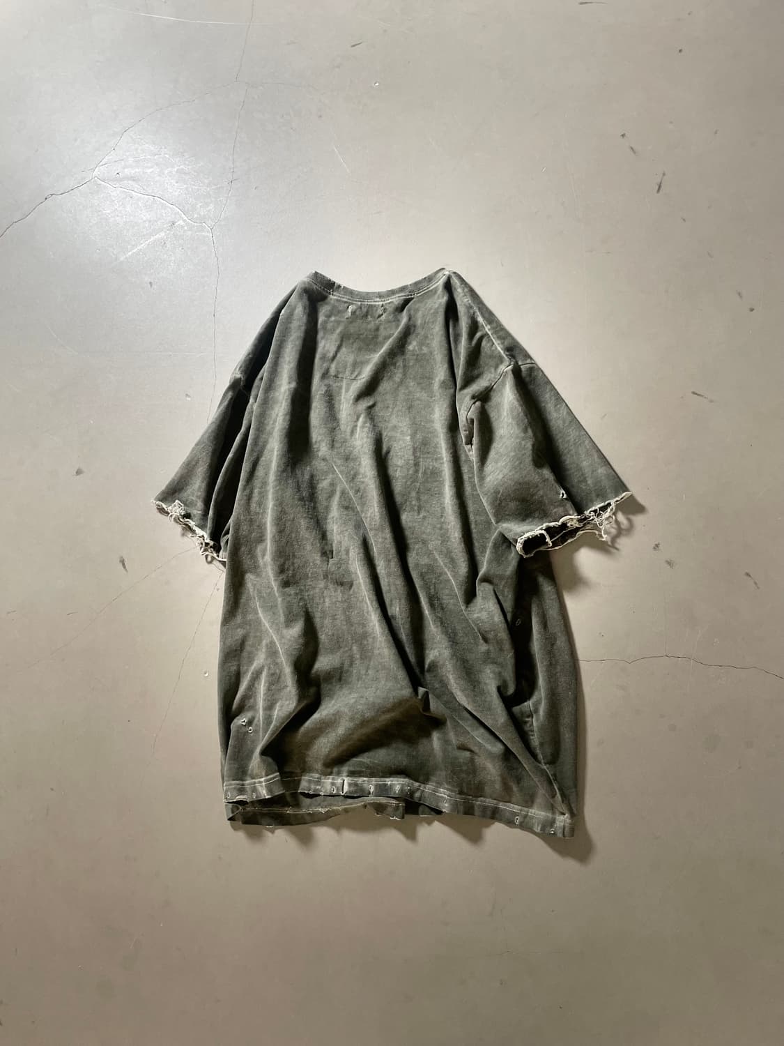 KZ Atelier  Distressed Tee 상품이미지4