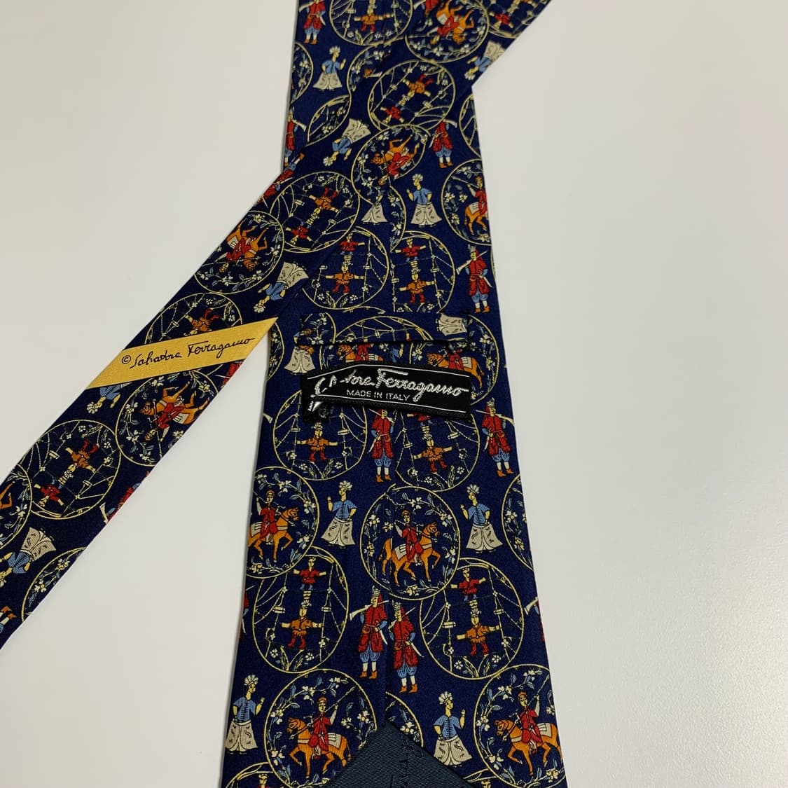 살바토레 페레가모(Ferragamo) 빈티지 정장넥타이 명품 A등급 상품이미지5