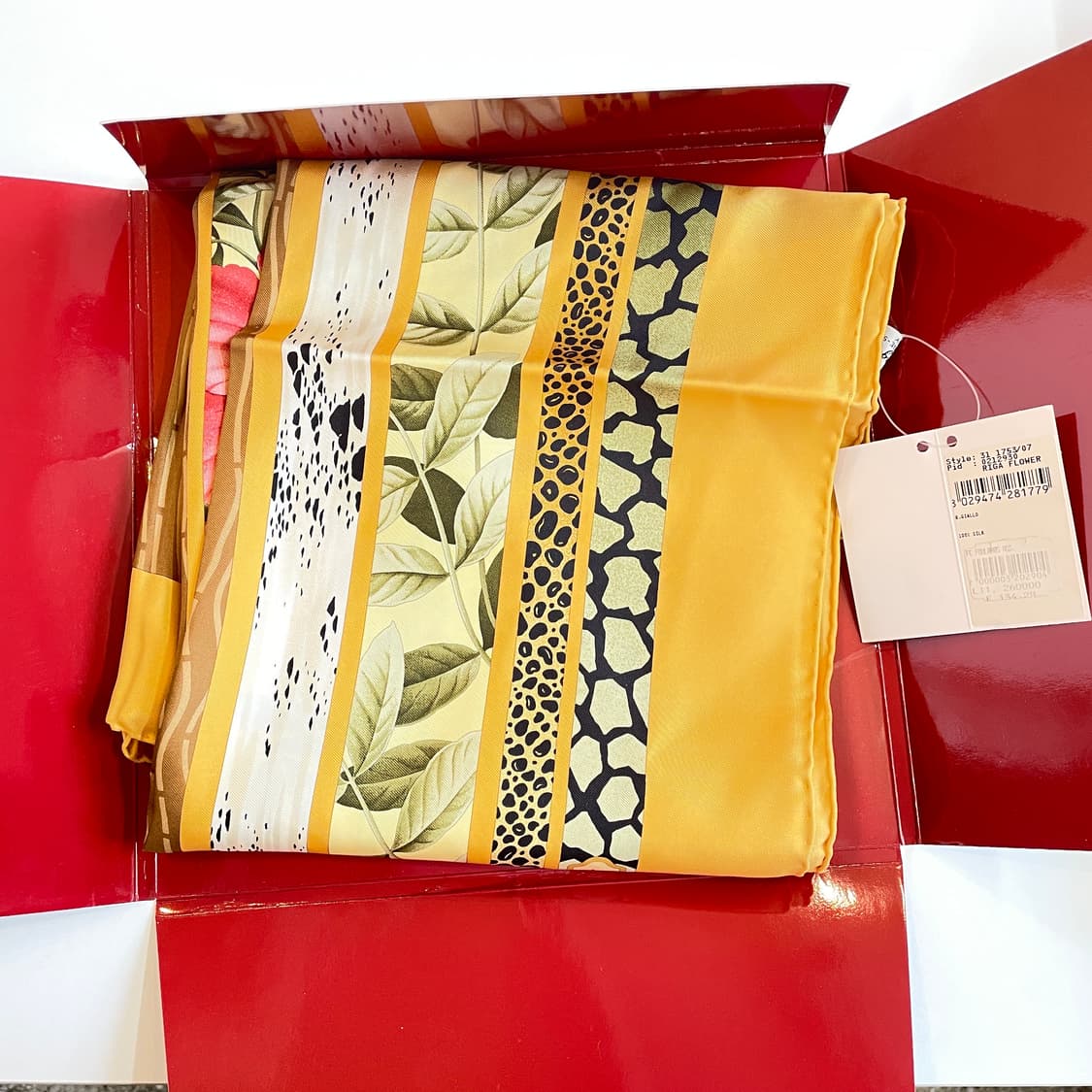 페라가모 실크 스카프 새상품 상품이미지4