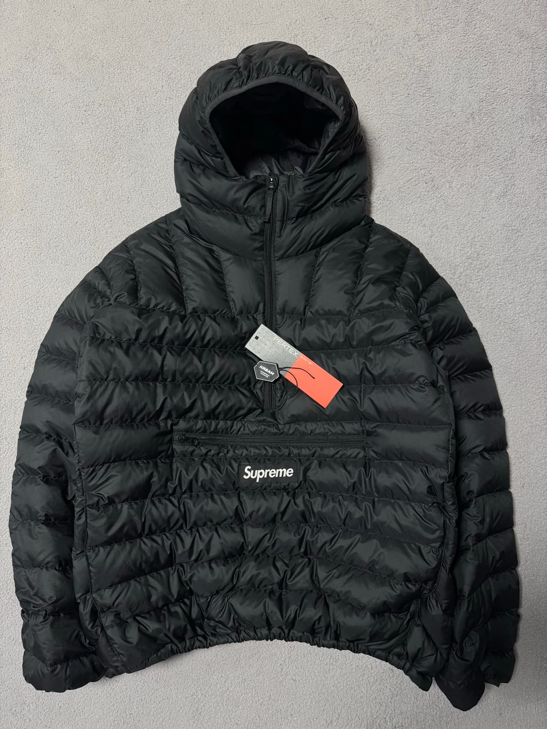 (M) 슈프림 마이크로 다운 하프 집 후드 풀오버 블랙 24 FW 상품이미지2