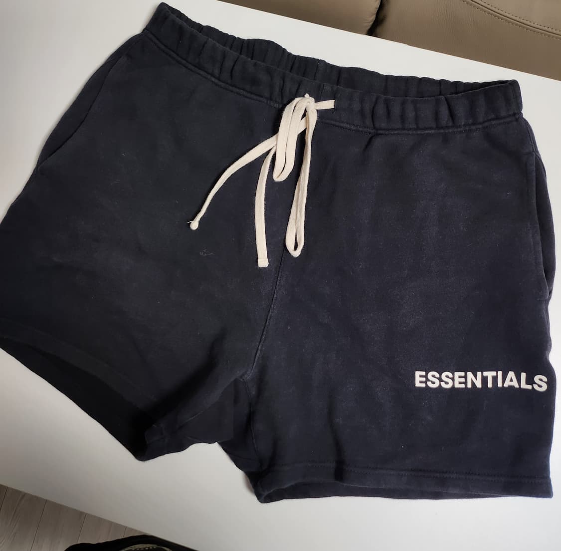 피어오브갓 에센셜 초판 반바지 M 상품이미지1