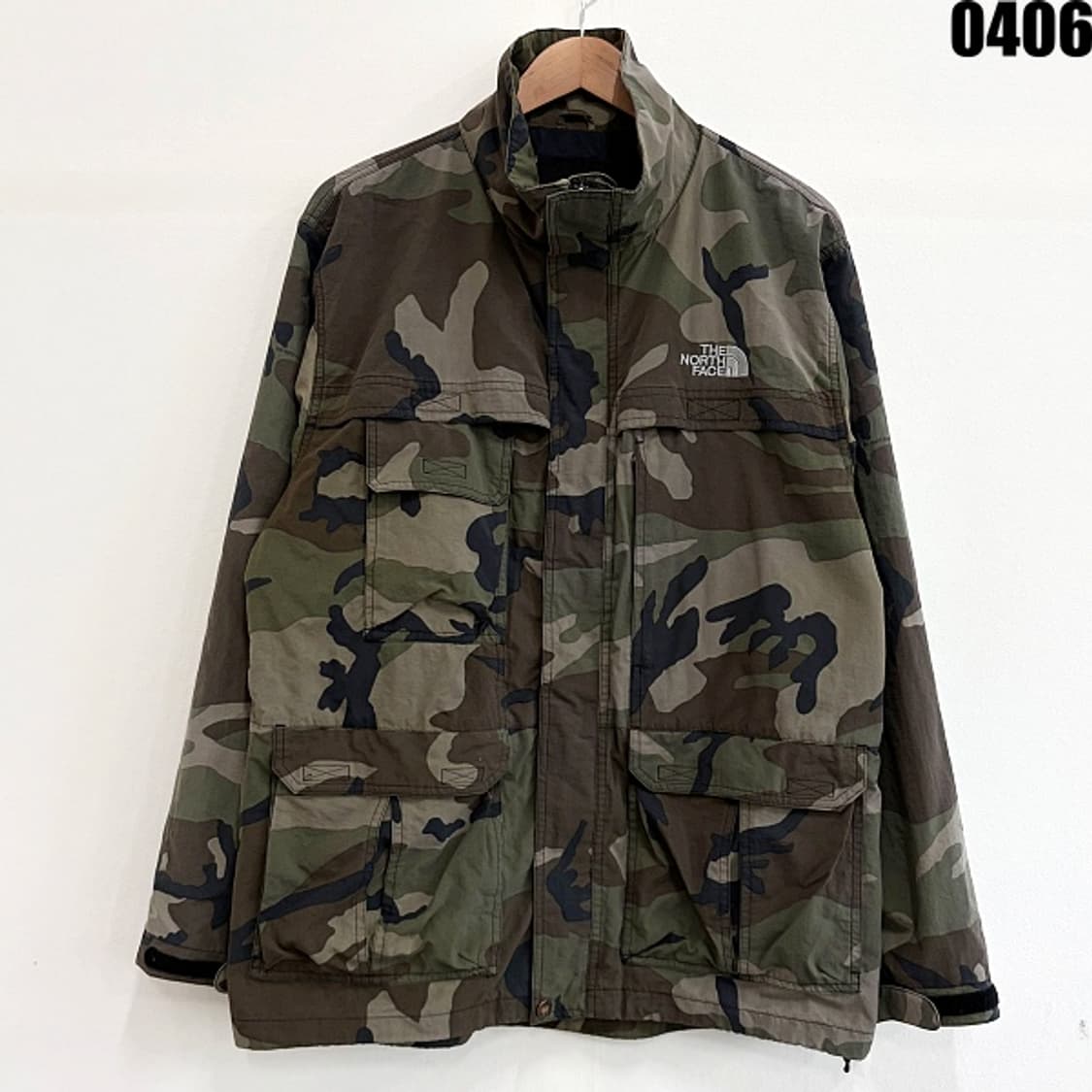 HE NORTH FACE 노스페이스 카모 필드 자켓 105 0406 상품이미지1