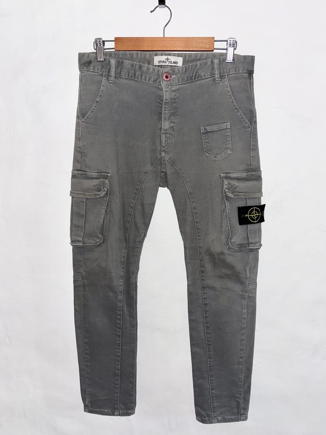 Stone Island 그레이 카키 카고 팬츠 상품이미지1