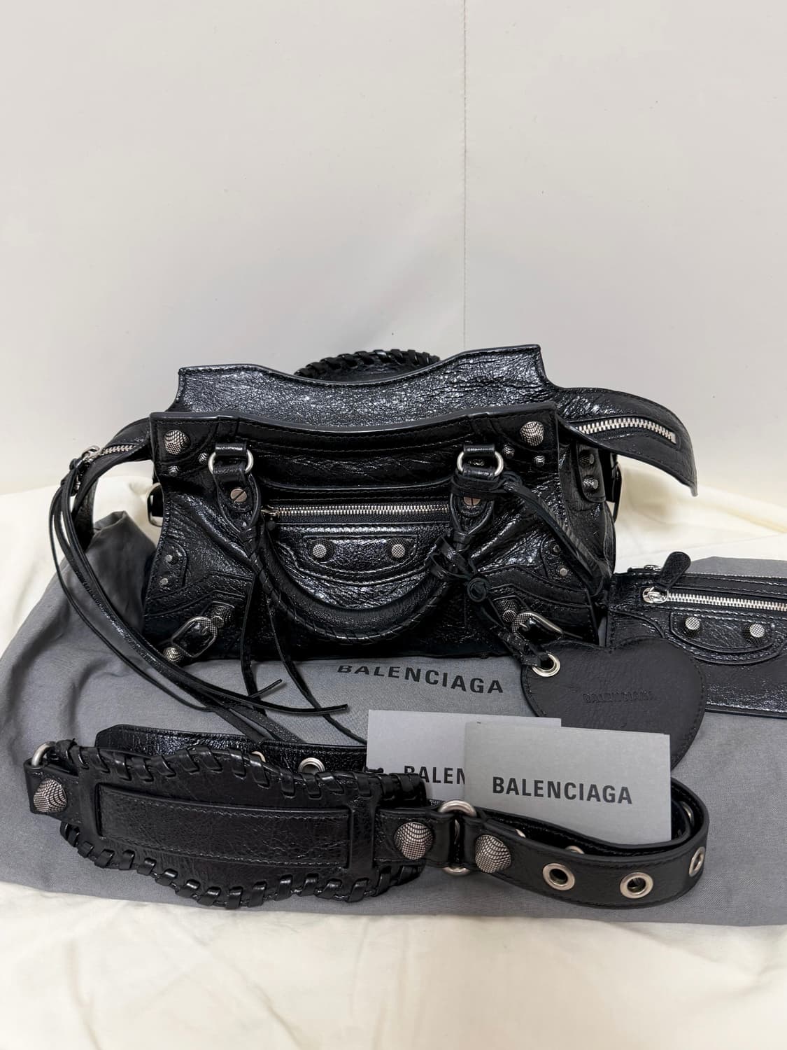 발렌시아가 네오카골 xs 블랙 상품이미지2