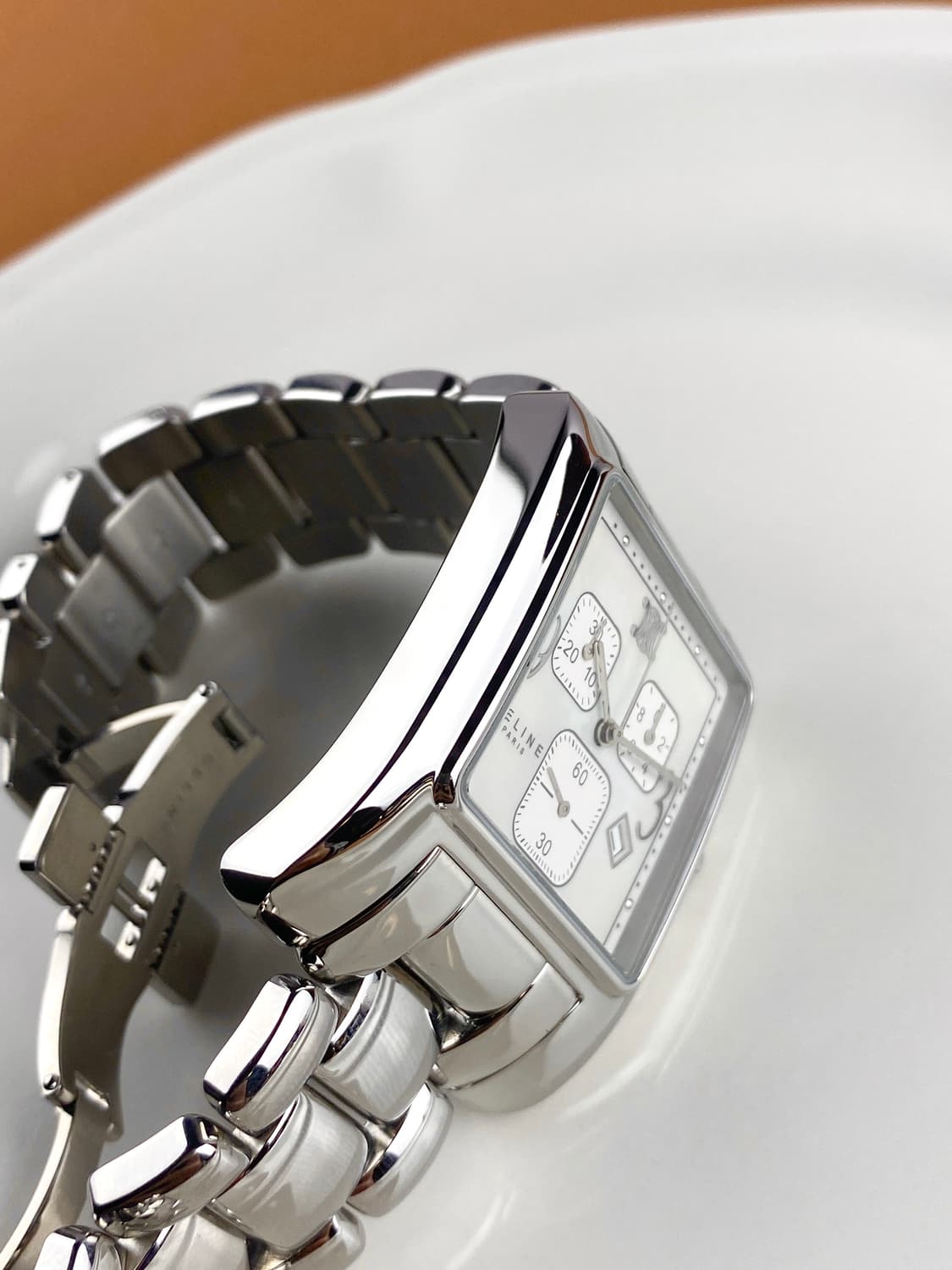 CELINE Chronograph Shell Dial Watch 상품이미지6