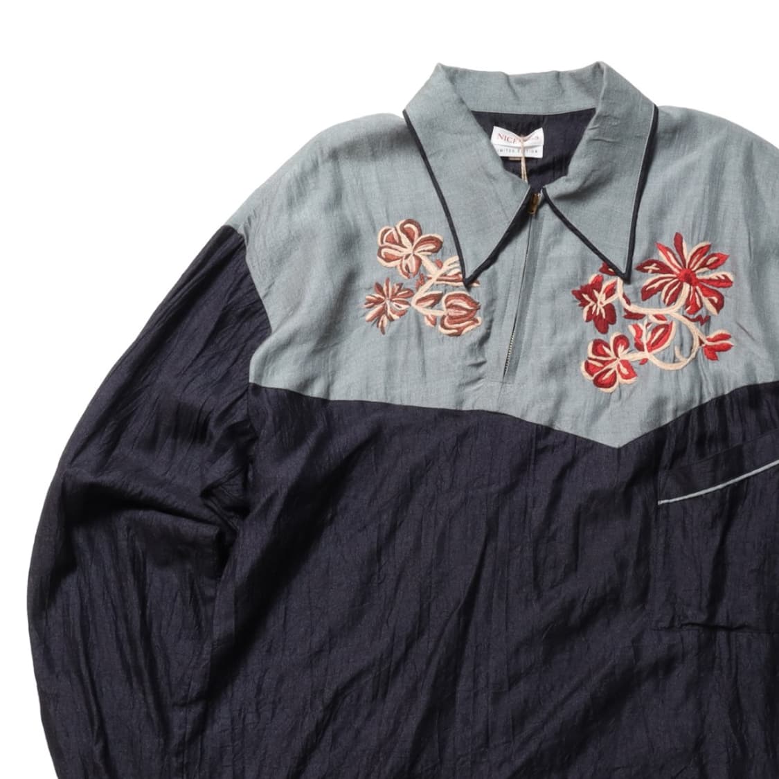 나이스네스 NiceNess Majaw Silk Shirt

 상품이미지3