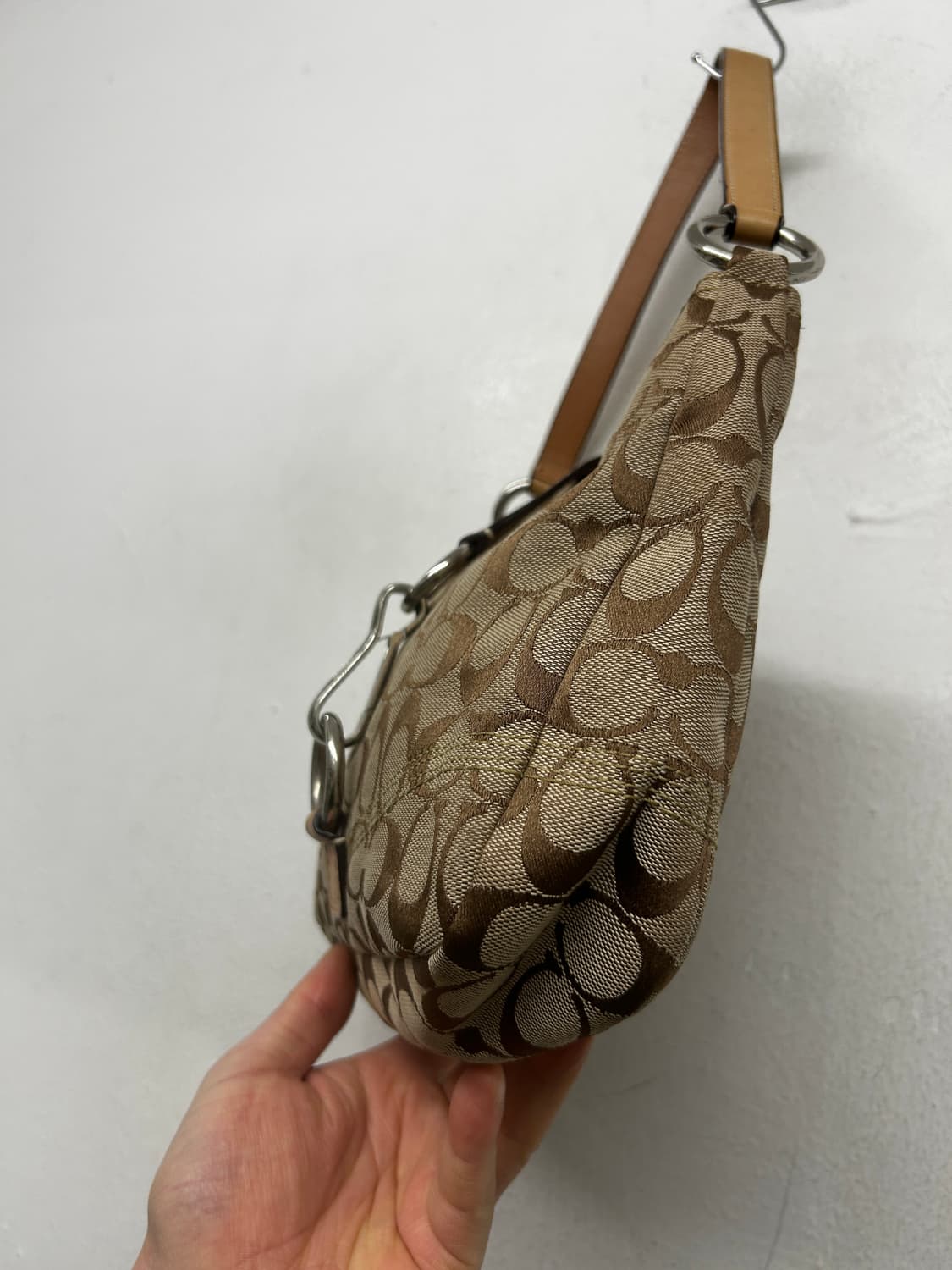 Y2K 코치 시그니처 숄더백 상품이미지3