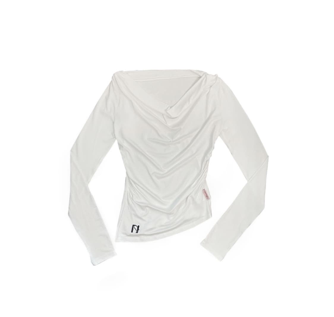 뉴얼린 미야오 드레이핑 셔링 보트넥 탑 화이트 상품이미지1