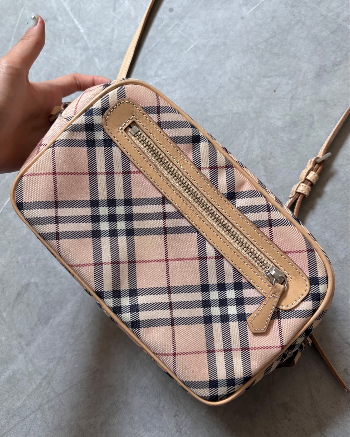 Burberry 버버리 블루라벨 핑크 노바체크 크로스백 상품이미지6