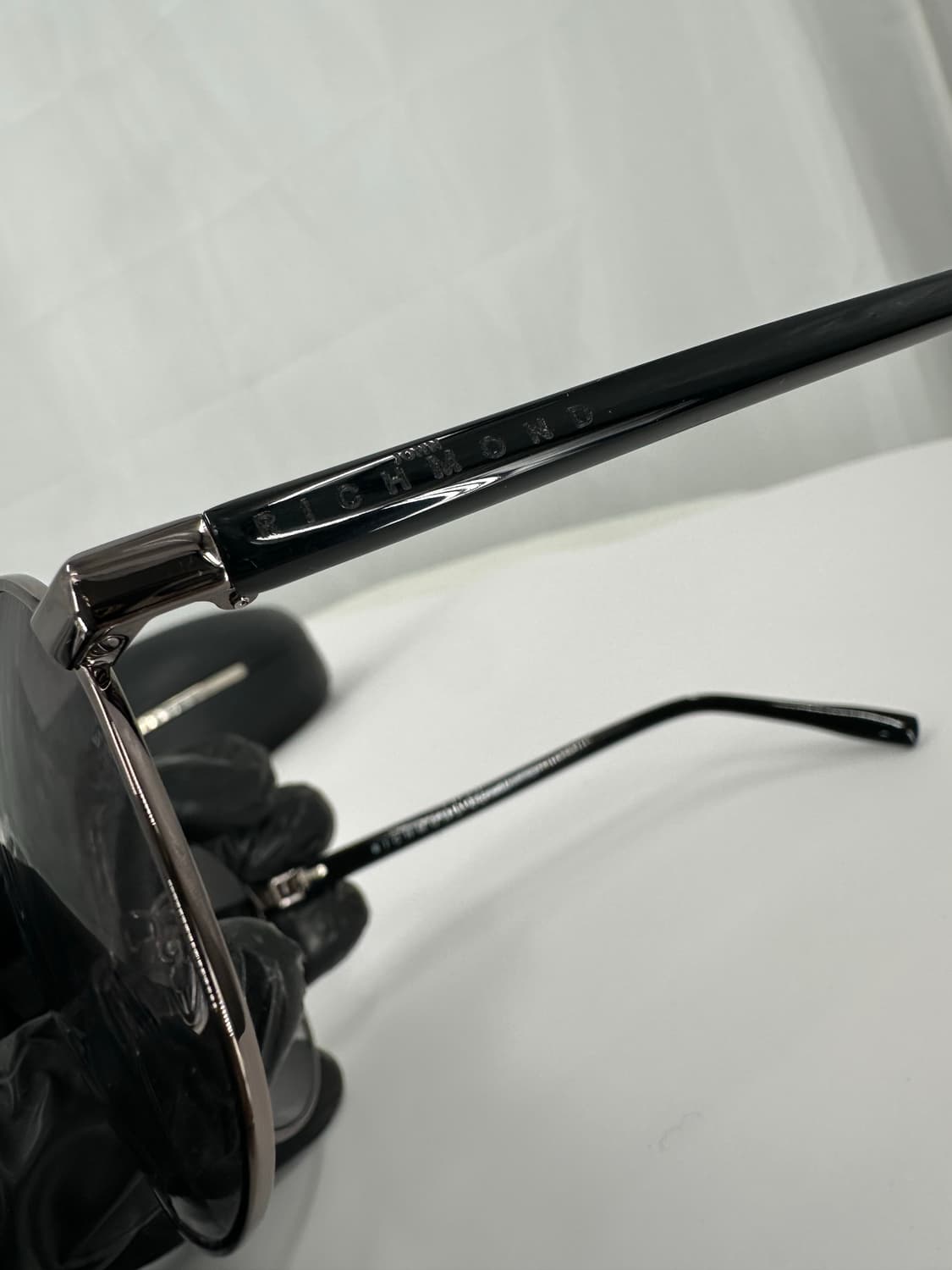 [새상품 무료배송] 정품 Made In Italy 존리치몬드 선글라스 상품이미지6