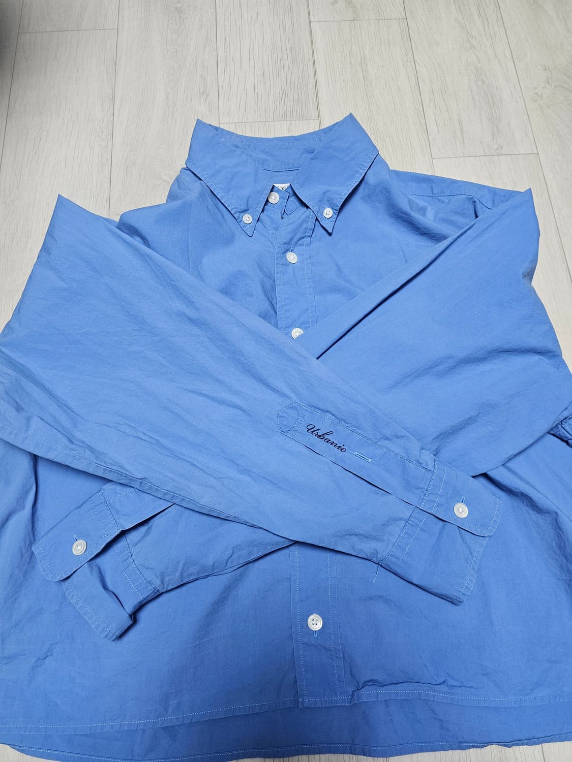 얼바닉 30 쨍한 블루셔츠 상품이미지1