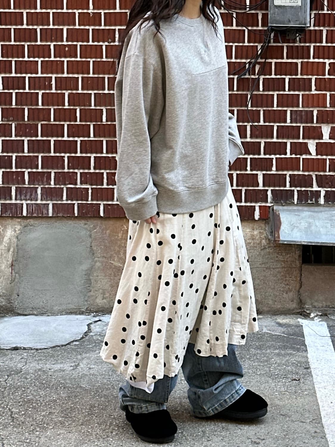 메종마르지엘라 맨투맨 도트 스커트 연청 데님 팬츠 코디세트 상품이미지4