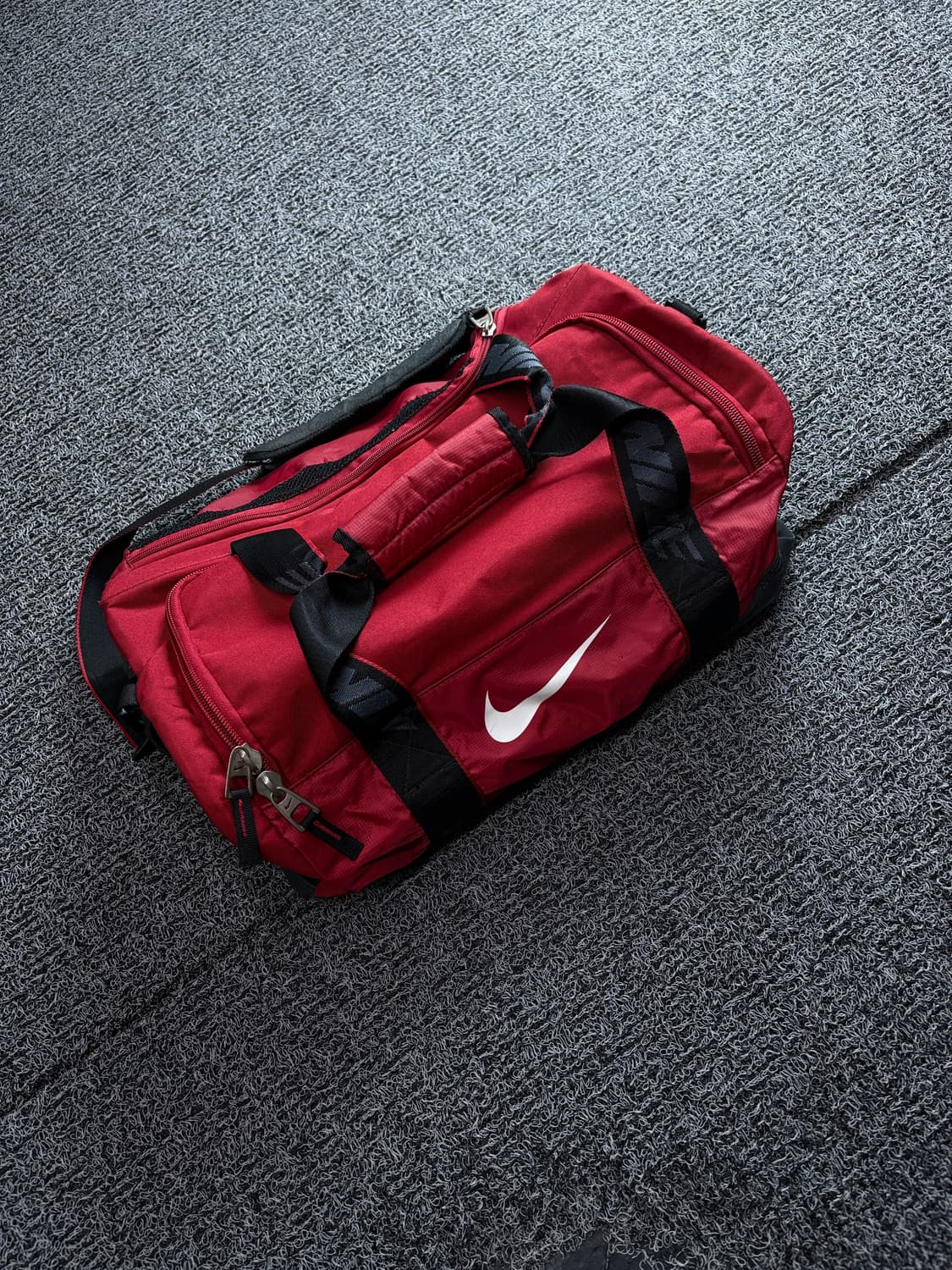 나이키 빅스우시 헤리티지 레트로 더플백 짐백 3930 상품이미지1