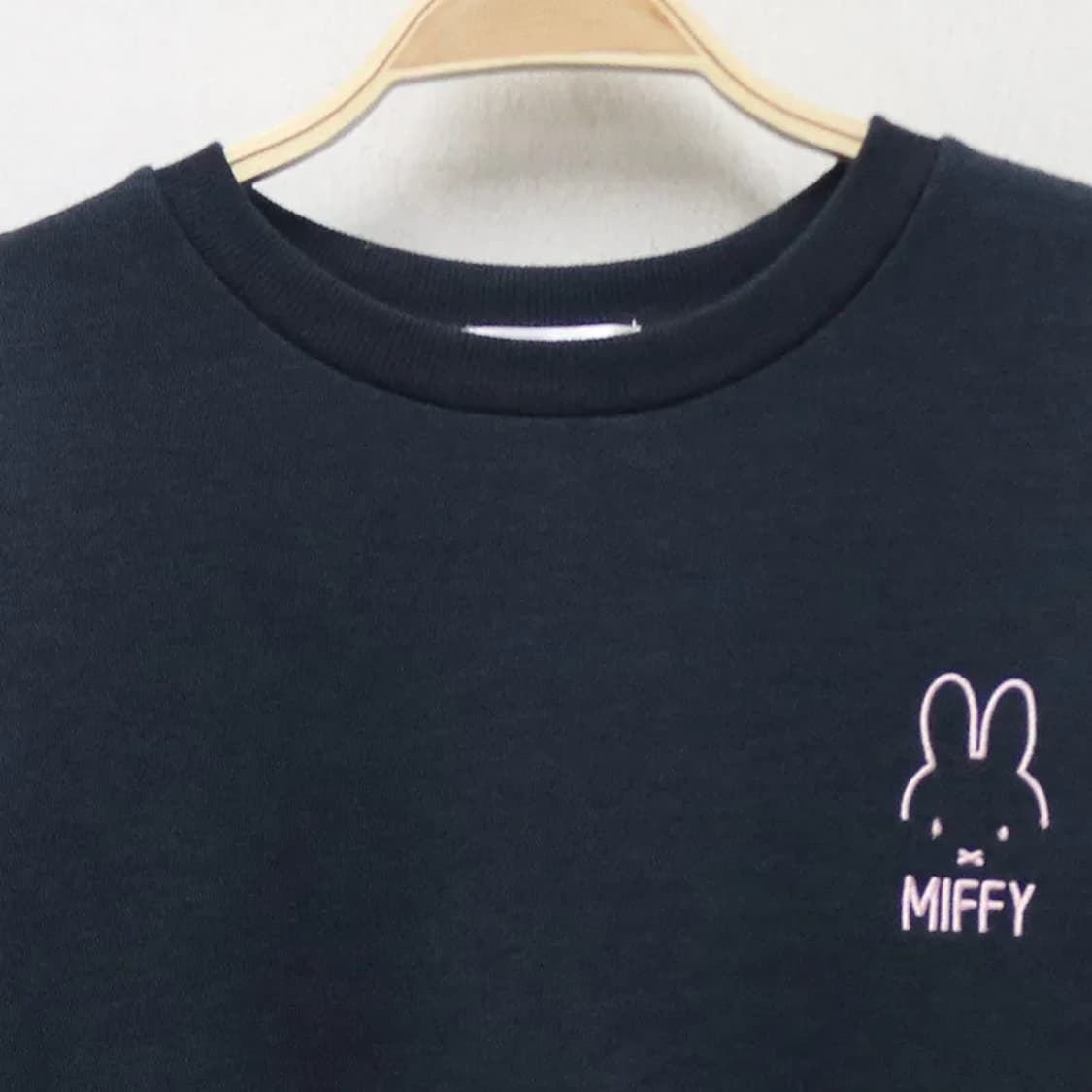 미피 네이비 프린팅 맨투맨 61116 상품이미지3