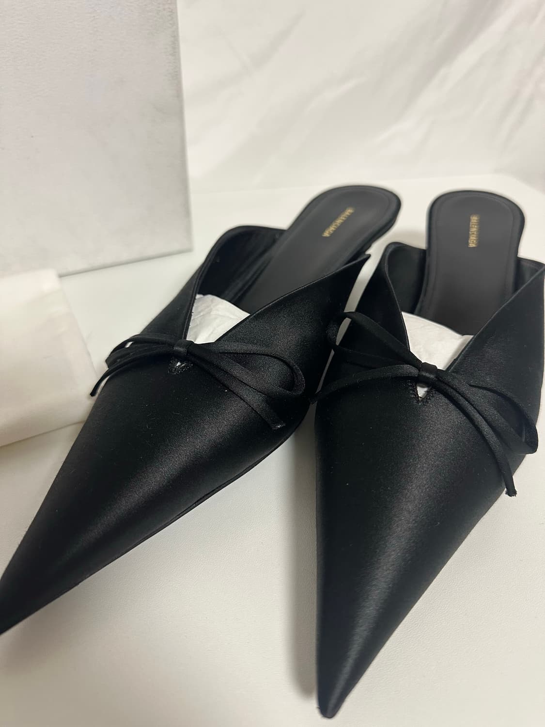 발렌시아가 나이프 보우 뮬 (38.5) 상품이미지2