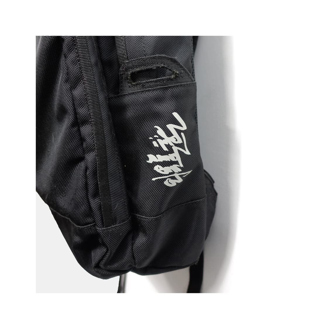 요지야마모토 x 뉴에라 엠브로이더리 헤드웨어 클립 유틸리티 백팩  상품이미지6