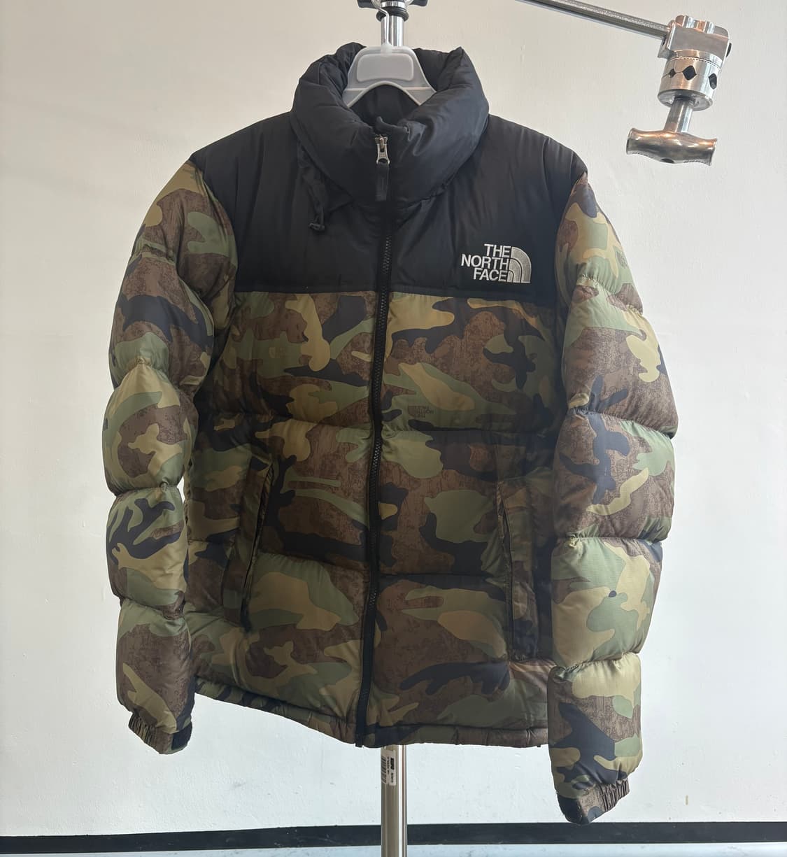 노스페이스 일본판 노벨티눕시 우드랜드카모 멘즈M 상품이미지1