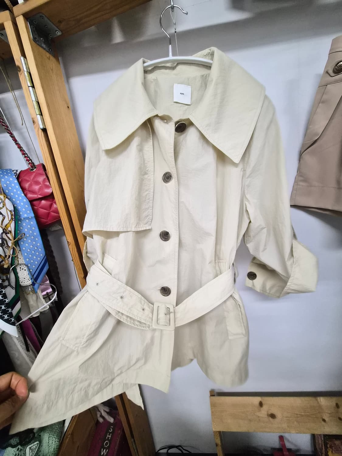 구호 바스락 숏트렌치 상품이미지3