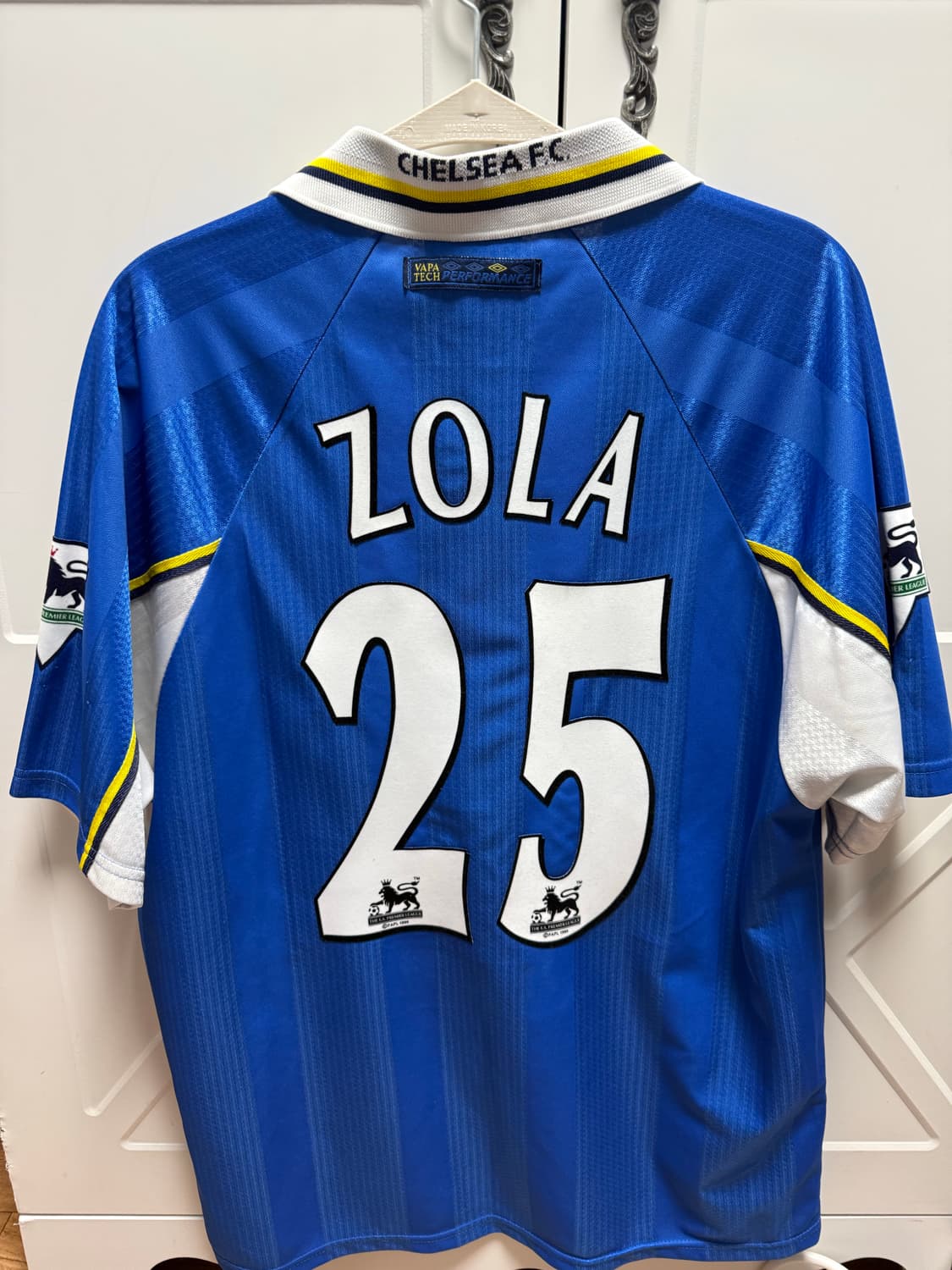 97/98 첼시 졸라 유니폼 상품이미지2