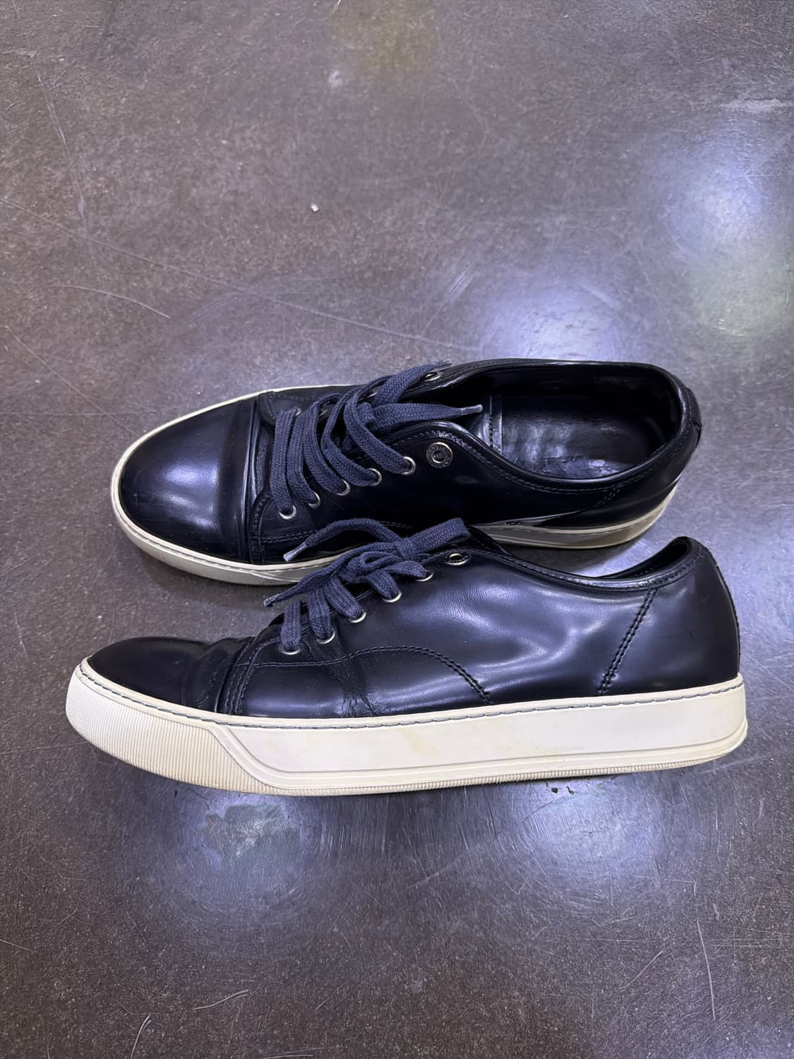 랑방 벨루어 스웨이드 스니커즈 블랙 7 사이즈 260 상품이미지6