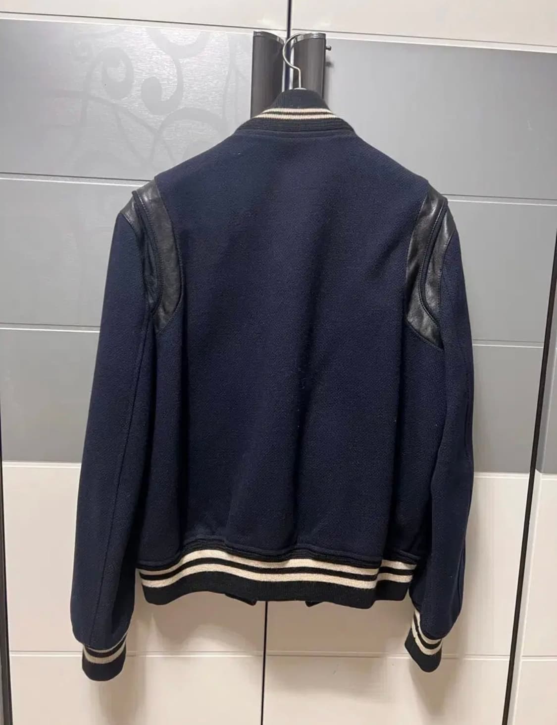 생로랑 바시티 자켓 48 상품이미지2