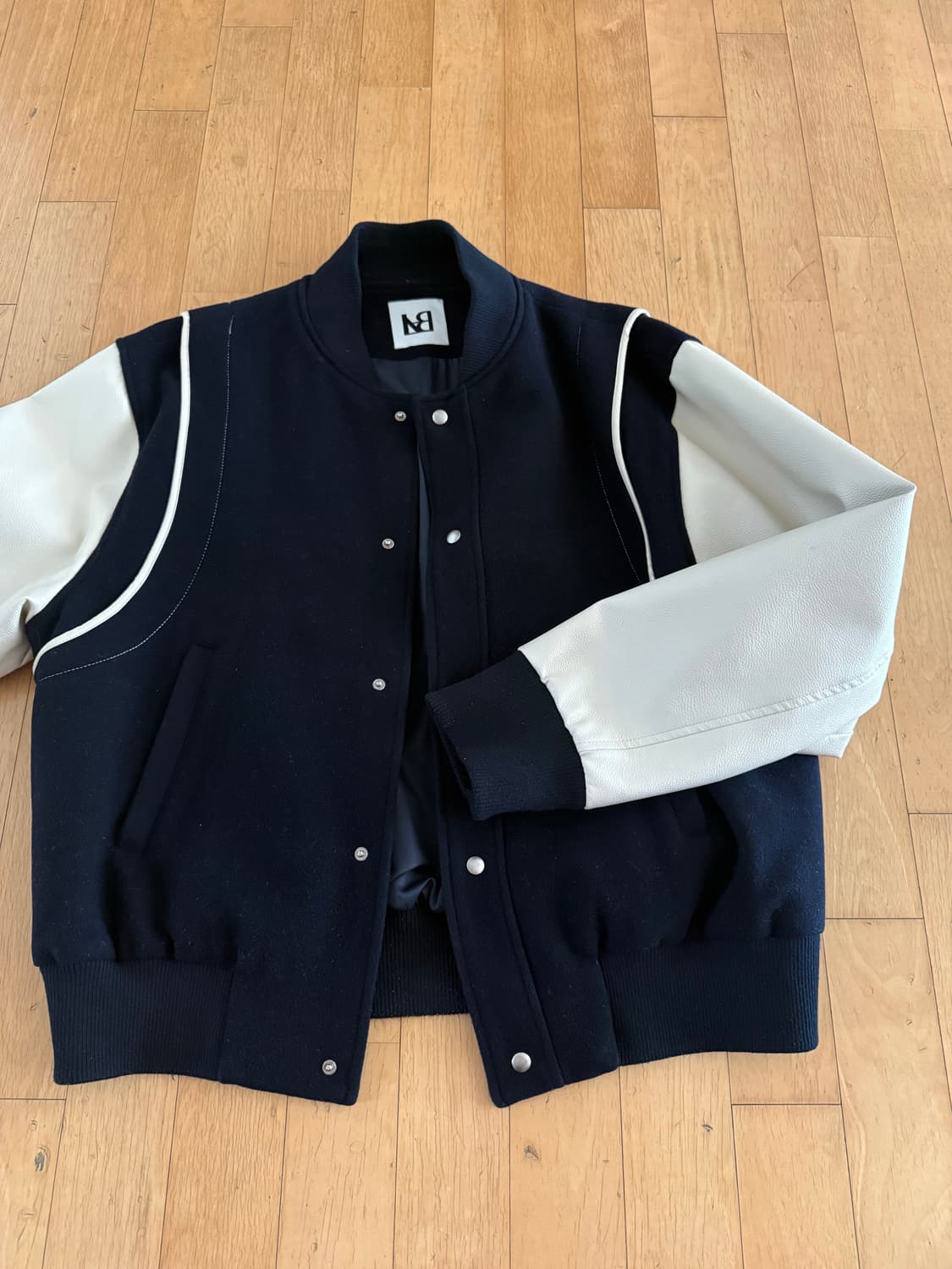 라벨 아카이브 바시티자켓 상품이미지2