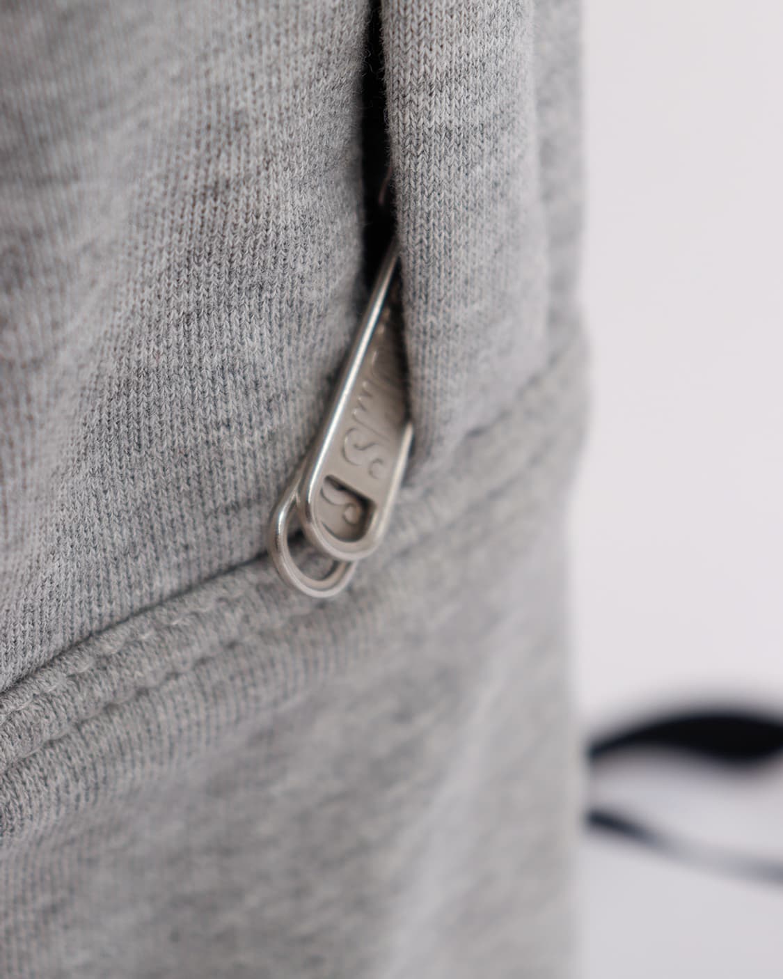 [CHUMS] 스웻 클래식 그레이 데이팩 상품이미지5