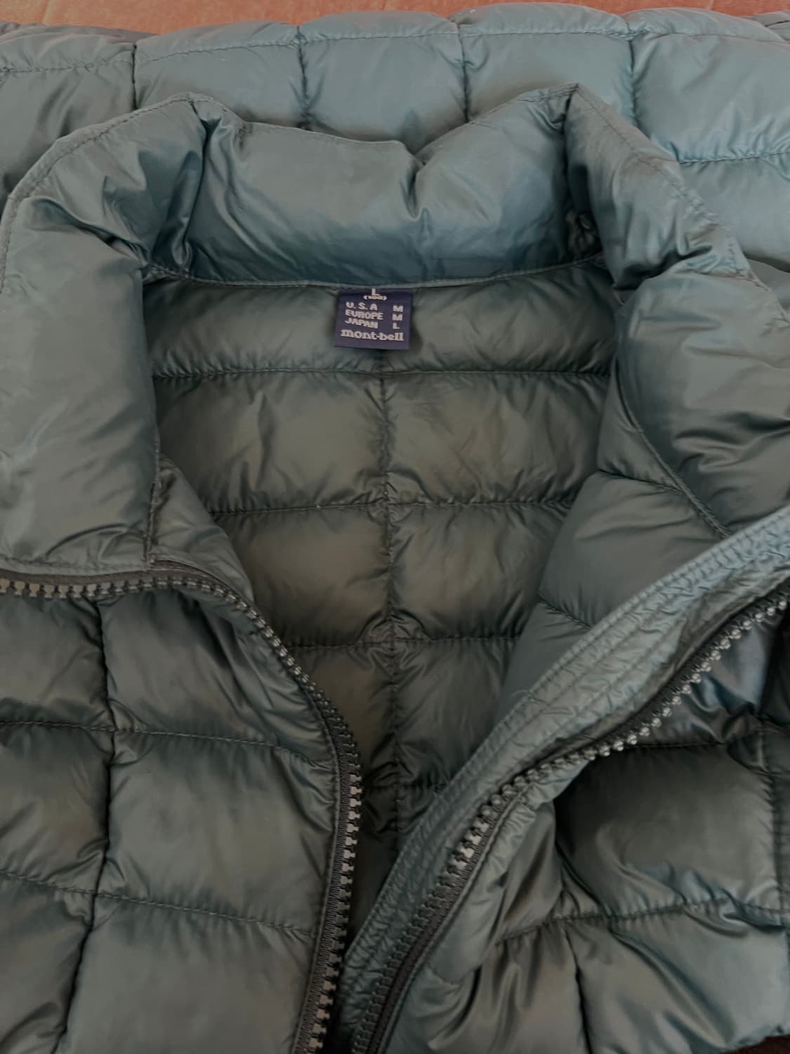 몽벨 남성 그린 구스다운경량패딩 상품이미지3