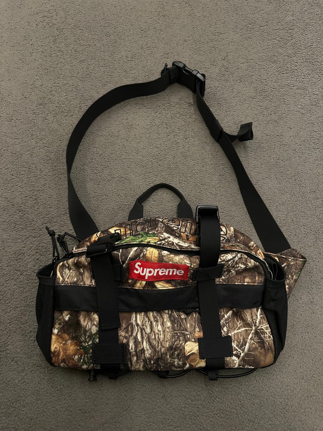  슈프림 리얼트리 웨이스트백 처분  상품이미지1