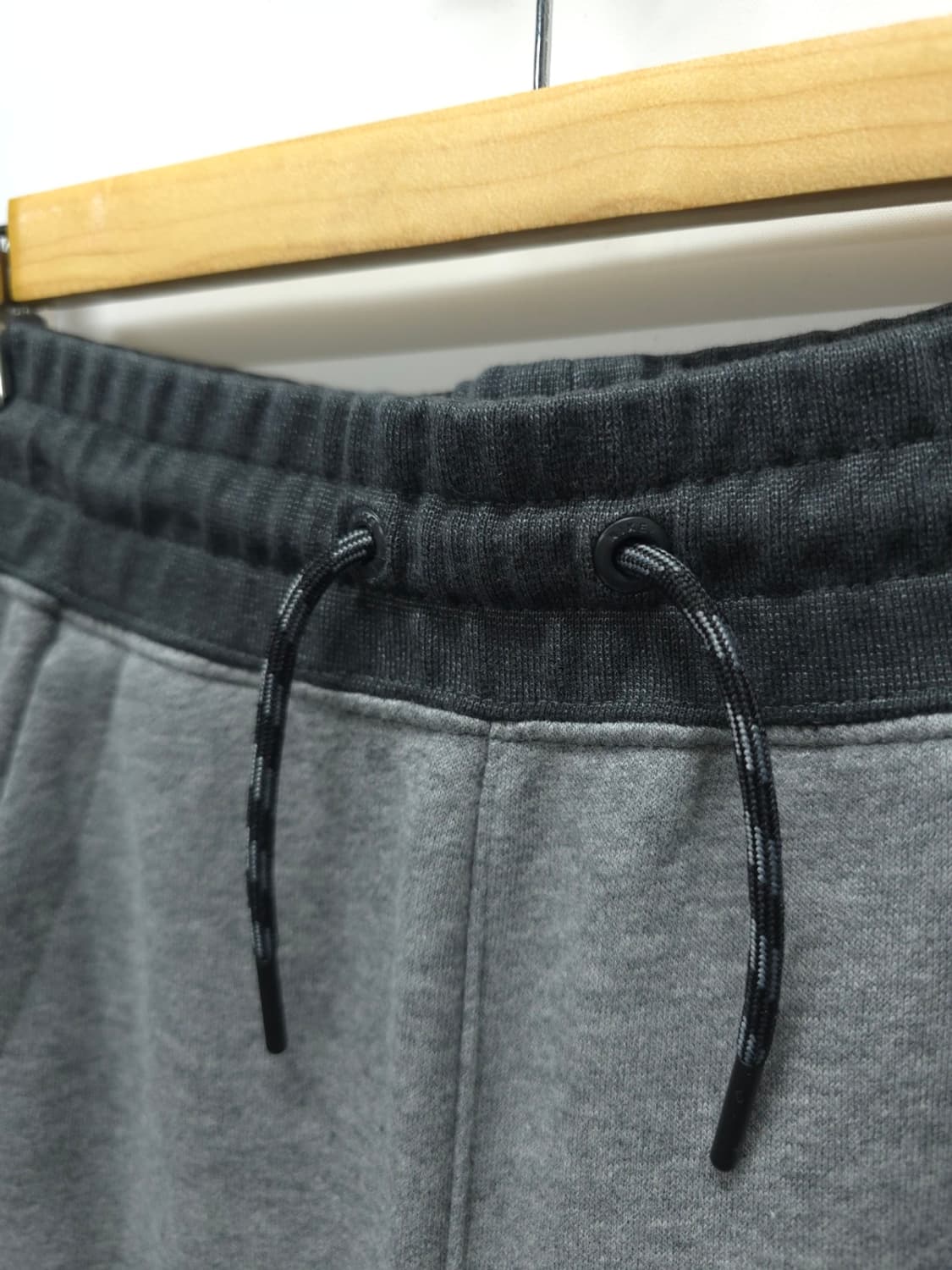 나이키 배색 기모 스웨트 조거팬츠 (여성 25~27) 상품이미지6