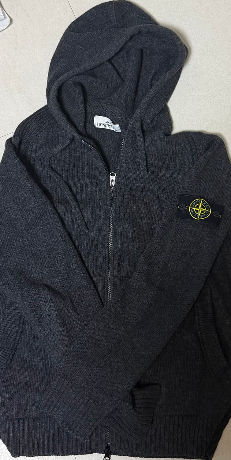 스톤아일랜드 니트 후드집업 상품이미지1