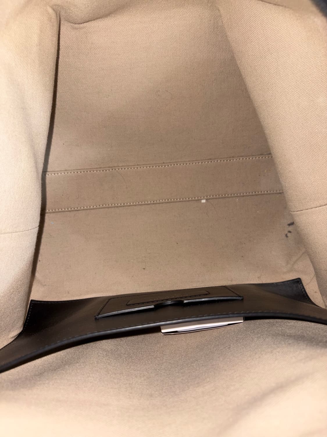 지방시 안티고나 소프트 미듐 상품이미지4