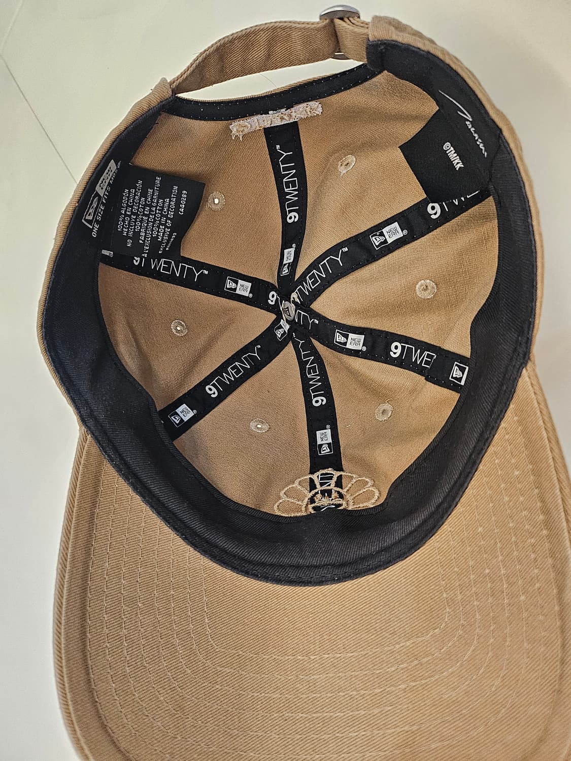 뉴에라X 무라카미 타카시 오하나 언스트럭처 베이지 상품이미지3