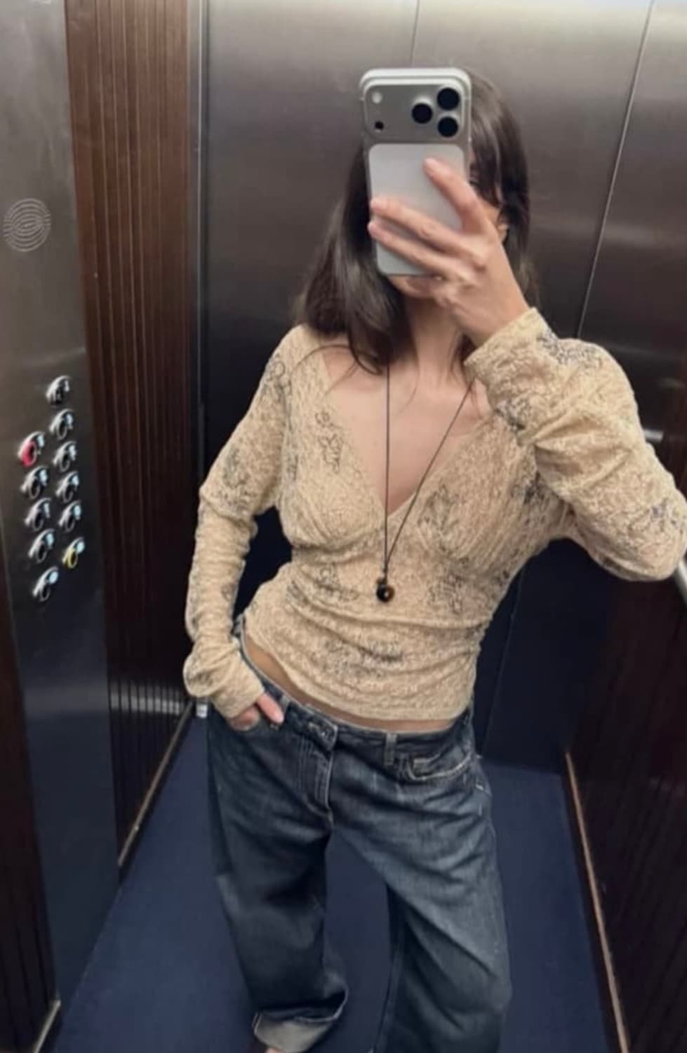 자라 비즈자수 탑 상품이미지1