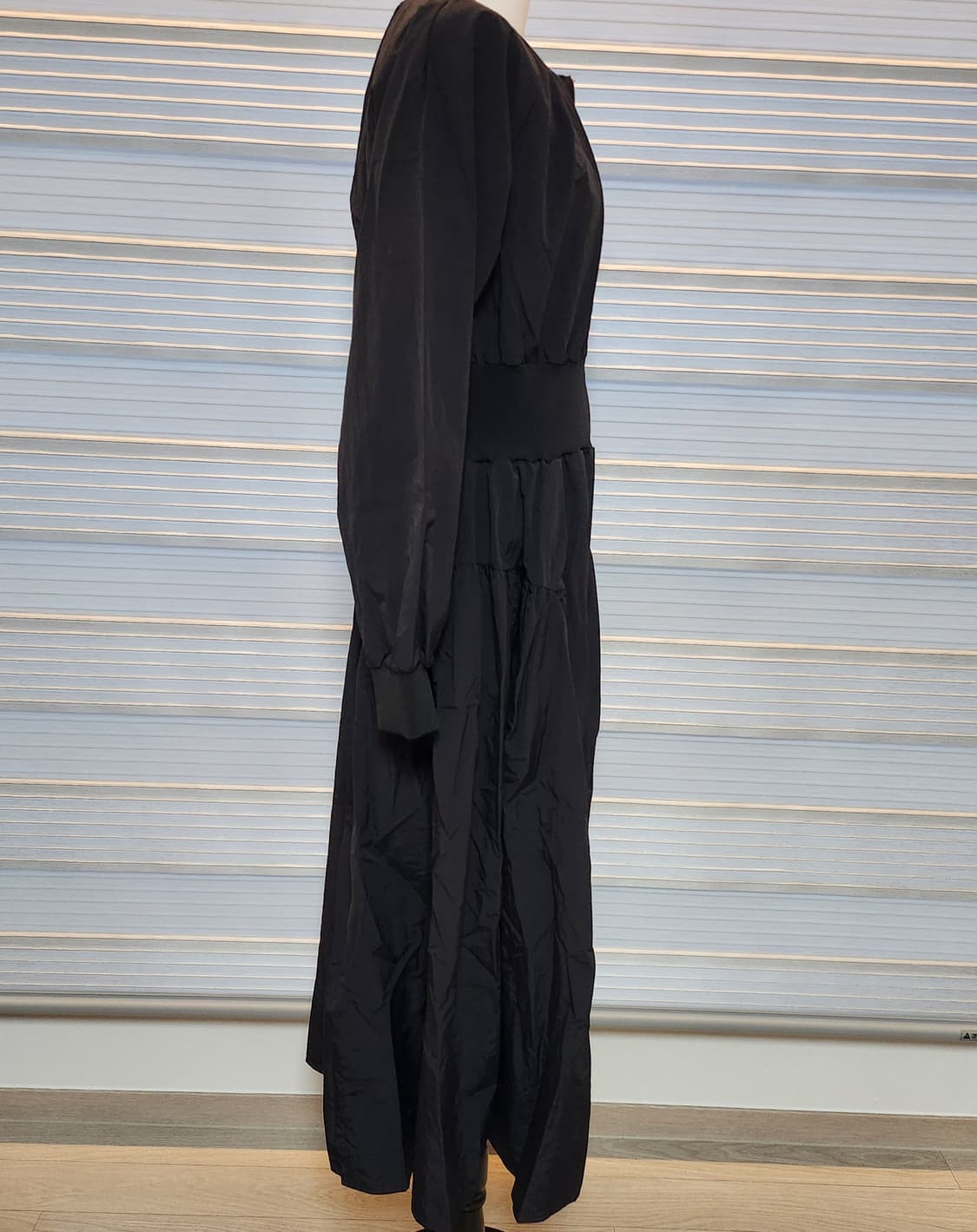 《새상품》집업 롱 원피스 상품이미지3