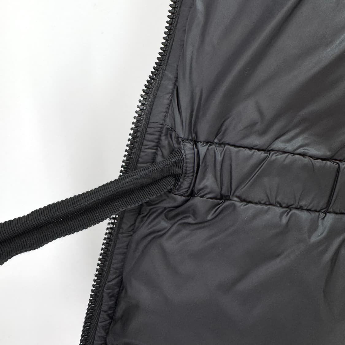 [L사이즈] 몽클레어 니트패딩 집업 가디건 블랙 상품이미지8