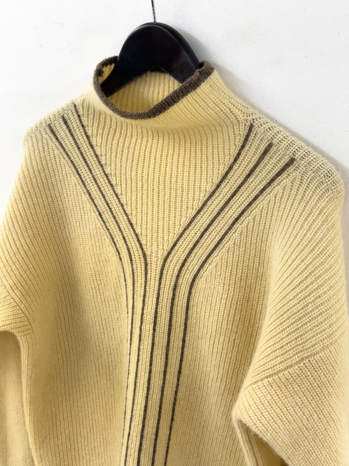 이세이미야케 IM 스웨터 상품이미지2