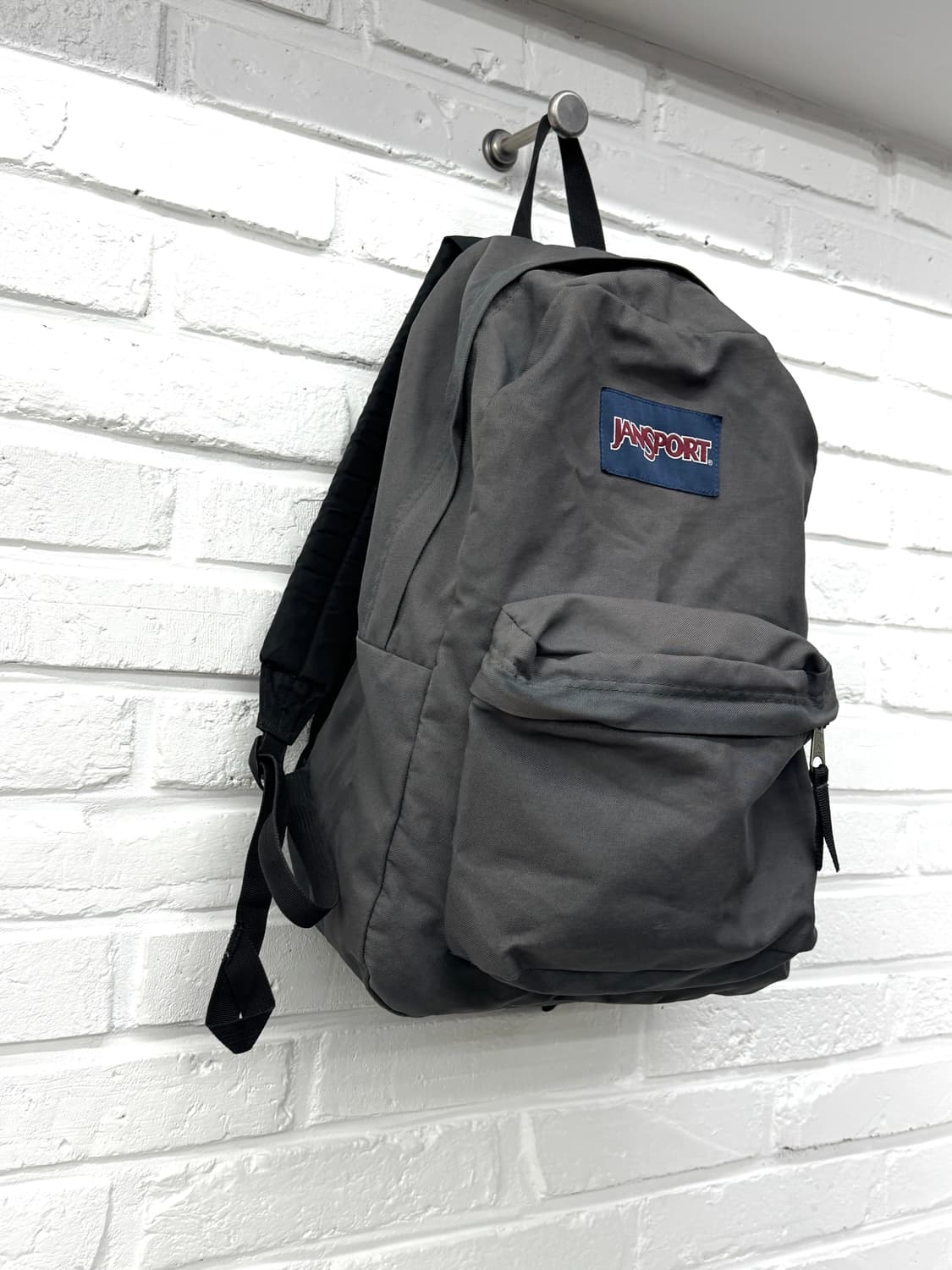 잔스포츠 그레이 백팩 상품이미지4