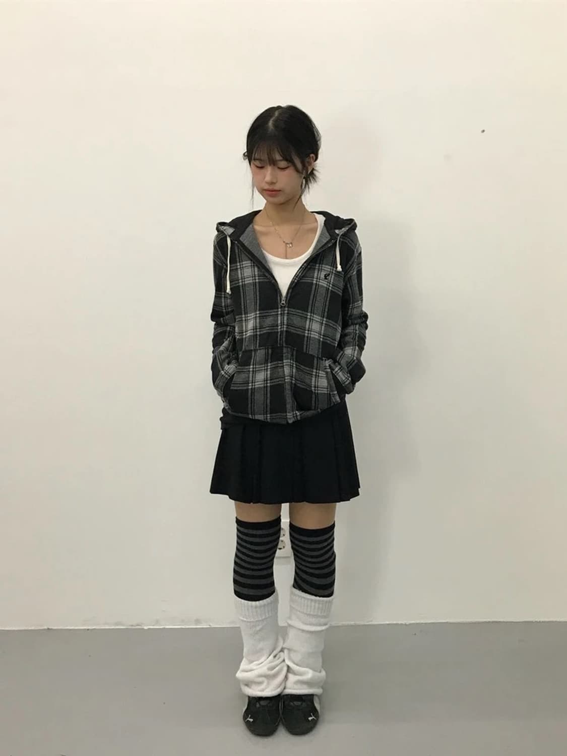 BACK NUMBER Plaid Pullover Hoodie 상품이미지1