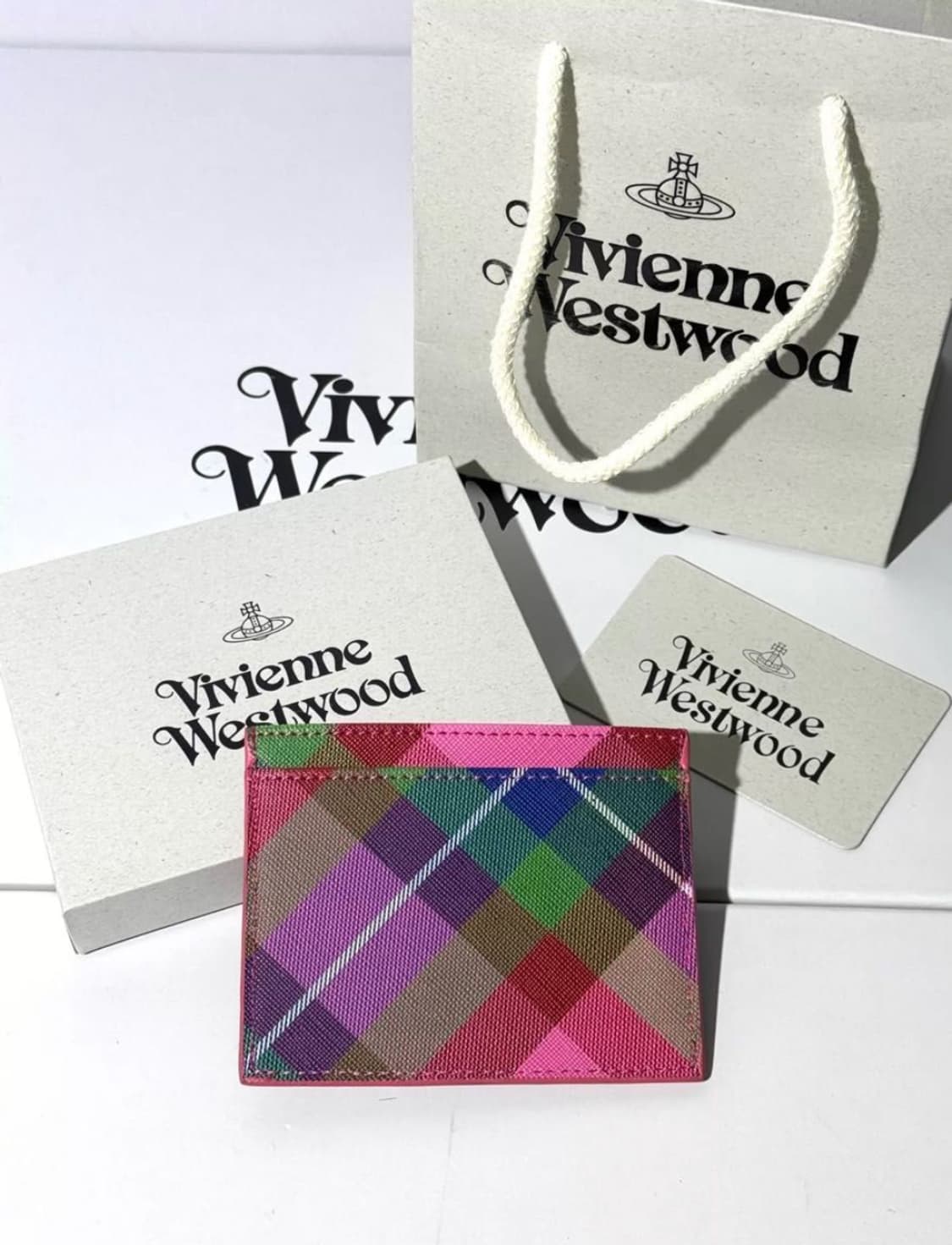 비비안웨스트우드 orb 은장 카드지갑 상품이미지3