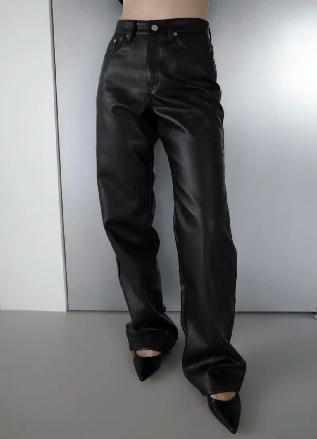 르노우 자체제작 레더 팬츠 상품이미지3