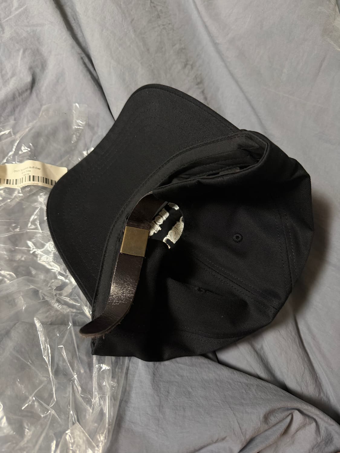 더뮤지엄비지터 캡 상품이미지2