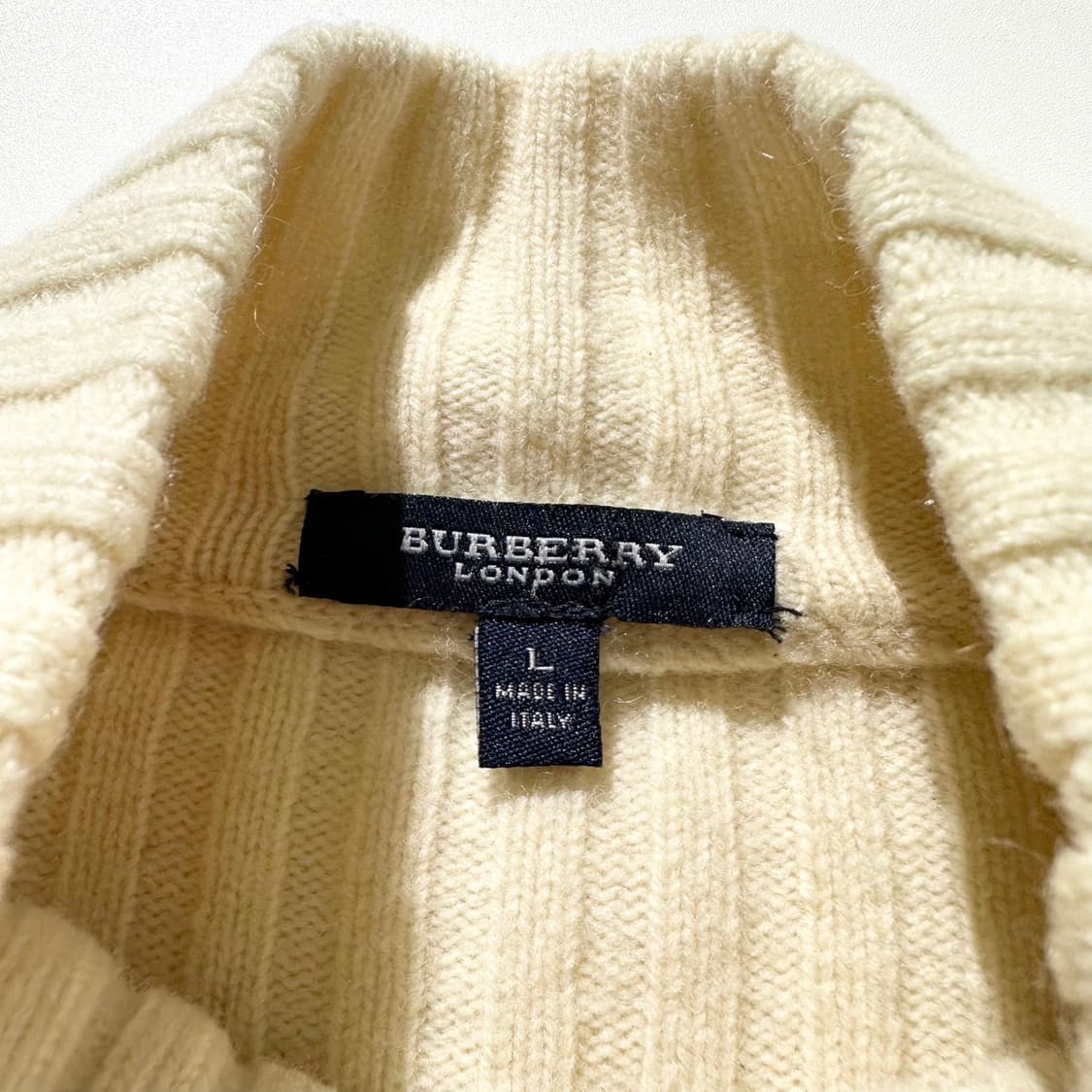 버버리 노바체크 패턴 램스울 투웨이 집업 가디건 상품이미지5