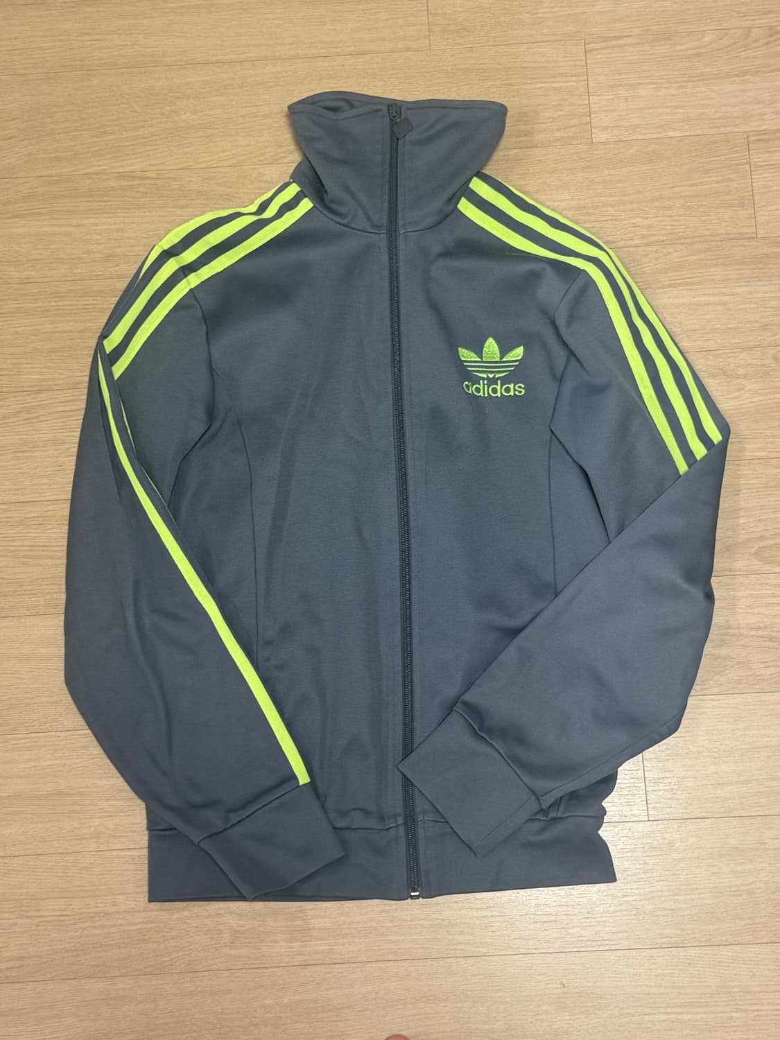 아디다스 회색 형광 삼선 트랙탑 져지 상품이미지2