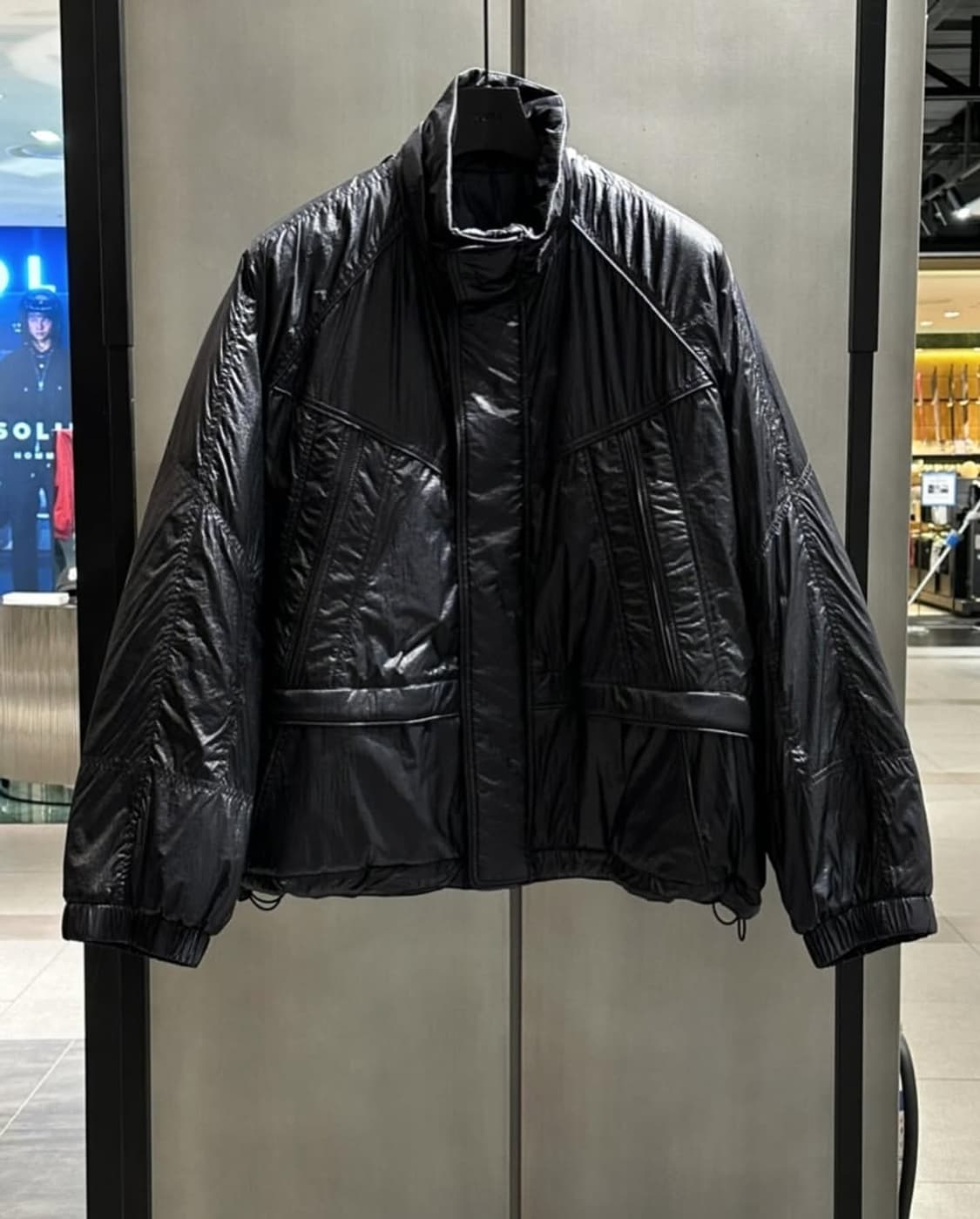 준지 129만 나일론 미드렝스 트랙 점퍼 상품이미지9